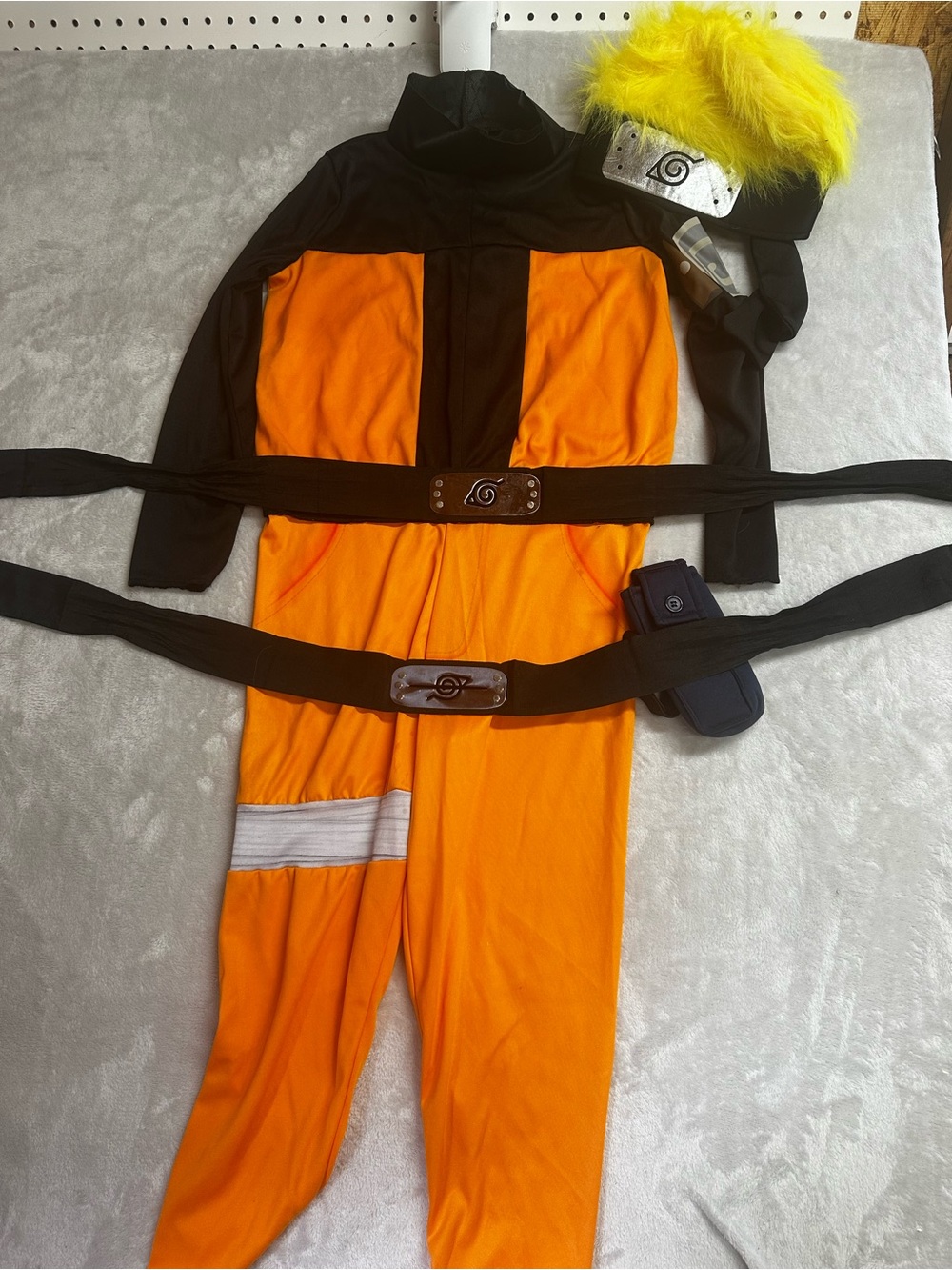 Official Naruto Shippuden Child Costume M 8 Complete Wig Headband Kunai Cosplay